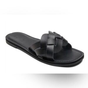 NWT Black Leather Roxy Edessa Woven Sandals in Size 8